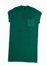 Load image into Gallery viewer, Green Ribbed Knit Short Sleeve Sweater Dress
