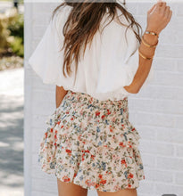 Load image into Gallery viewer, High Waste Smocked Floral Shorts
