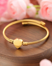 Load image into Gallery viewer, Gold Stainless Steel Braided Heart Bracelet
